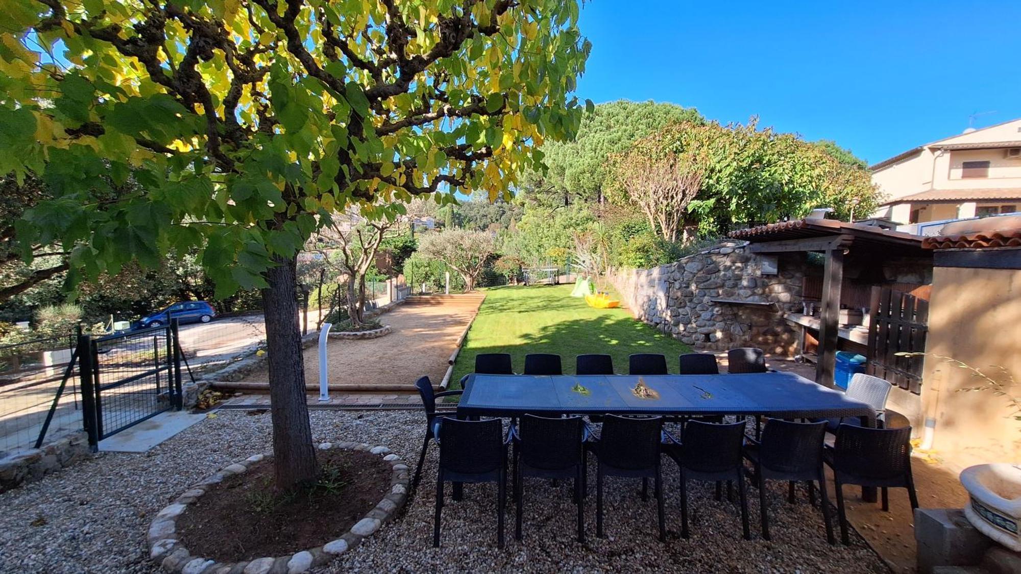 Sous Le Grand Pin Gites Eden En Cevennes Андюз Экстерьер фото